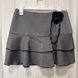 ✨Heart Soul Gray Tiered Mini Skirt with Black Floral Detail✨